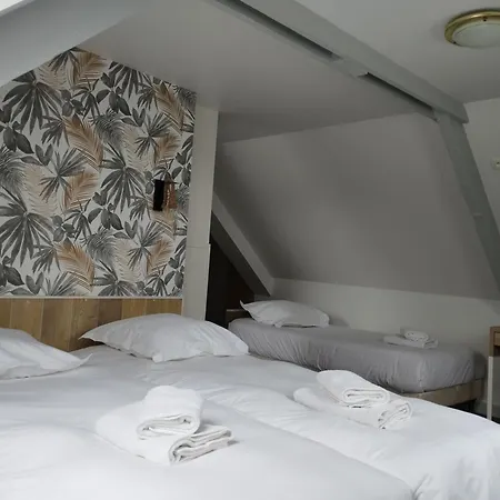 Hotell Brit L'arrivee 3*